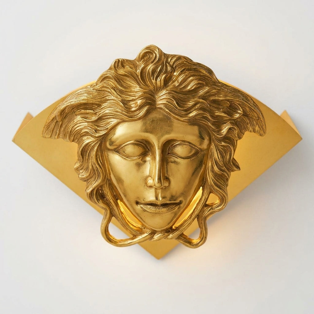 Brass Half-Dome Wall Lamp – detail